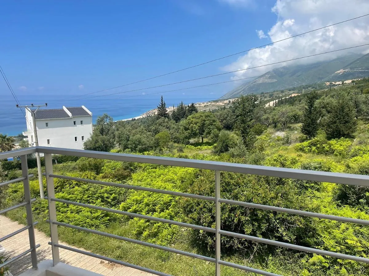Season Inn Dhermi Hotel