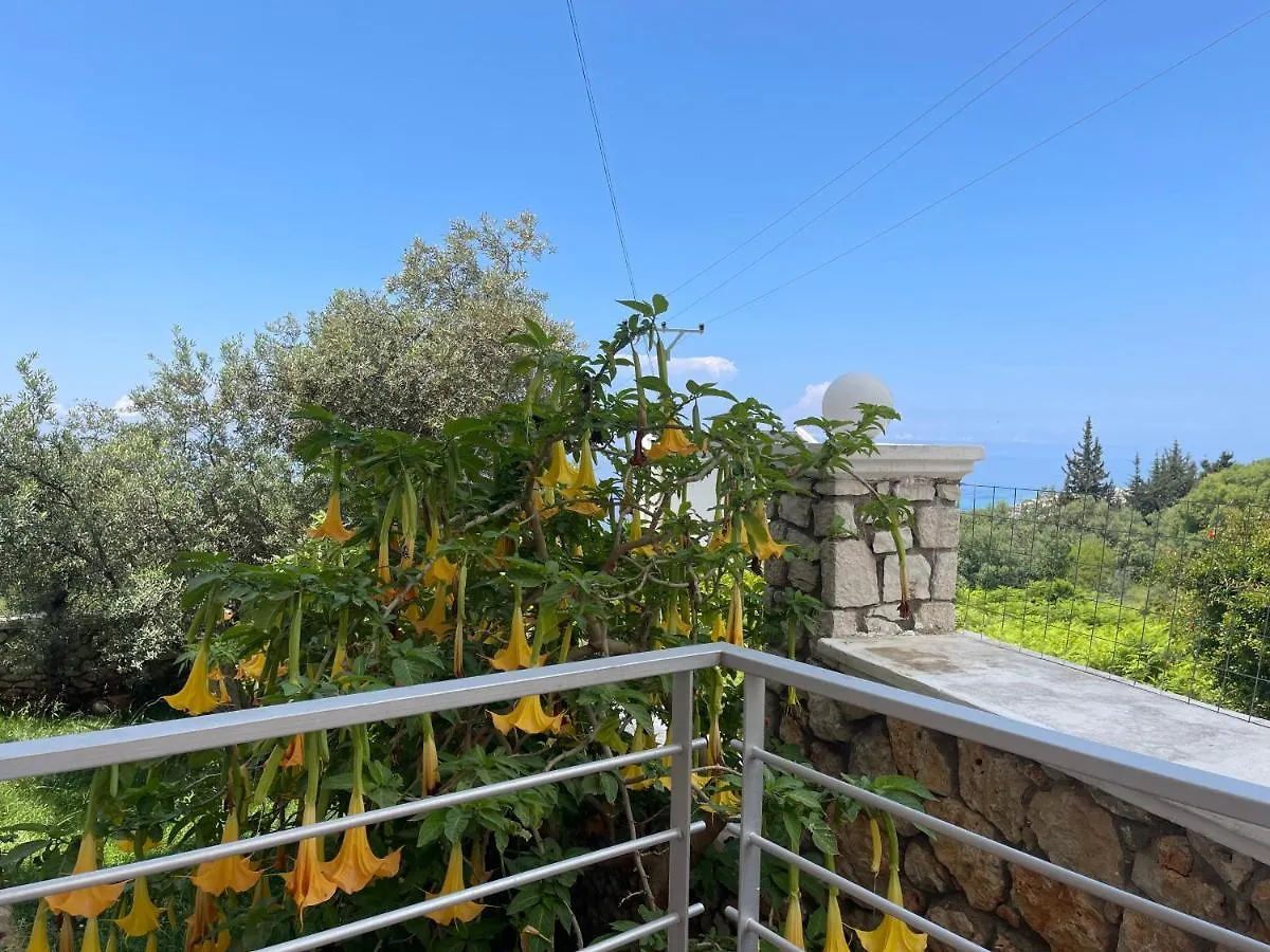 Hotel Season Inn Dhermi